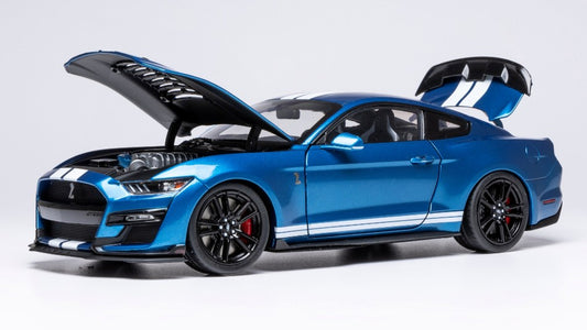 FORD MUSTANG SHELBY GT 500 2022 BLUE/WHITE 1:18 - Ixo Model - 18RDC244