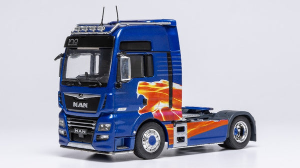 1:43 – Triple Crown ModelStore
