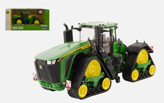 TRATTORE JOHN DEERE A QUATTRO CINGOLI 9RX 830 1:32 - Britains - LC43399