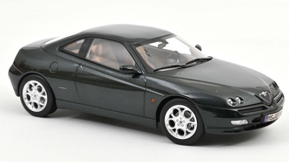 ALFA ROMEO GTV 2001 COVENTRY GREEN METALLIC
 1:18 - Norev - NV187842