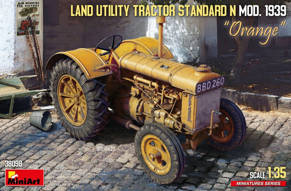 LAND UTILITY TRACTOR STANDARD N ORANGE MOD.1939 KIT 1:35 - Miniart - MIN38098