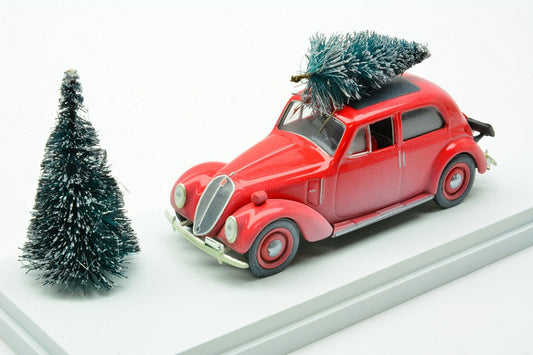 FIAT 1500 CHRISTMAS EDITION W/FIGURE SANTA CLAUS 1:43 - Rio - RI4773P