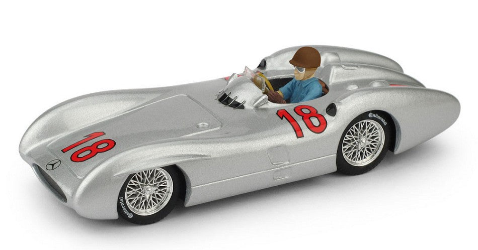 MERCEDES W 196 M.FANGIO 1954 N.18 FRANCE GP WORLD CHAMPION W/PILOTE 1:43 - Brumm - BM0280CH