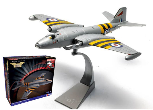 ENGLISH ELECTRIC CANBERRA B.6WT370 Wg.Cdr.Paul Mallorie 1:72 - Corgi - AA34711