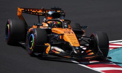 MCLAREN MCL40 N°81 Mastercard F1 Team 2ème GP Japon 2026 O.Piastri