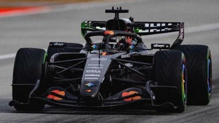 MCLAREN MCL40 N°1 Mastercard Test circuit Barcelone 2026 L.Norris 1:43 - Spark - S9392