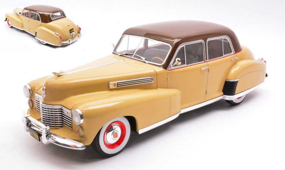 CADILLAC FLEETWOOD SERIES 60 SPECIAL SEDAN 1941 BEIGE/DARK BROWN 1:18 - ModelCarGroup - MCG18656