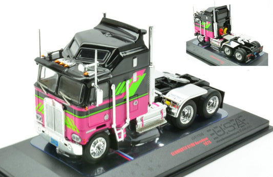 KENWORTH K100 AERODYNE 1976 BLACK/PINK 1:64 - Ixo Model - U64TR006