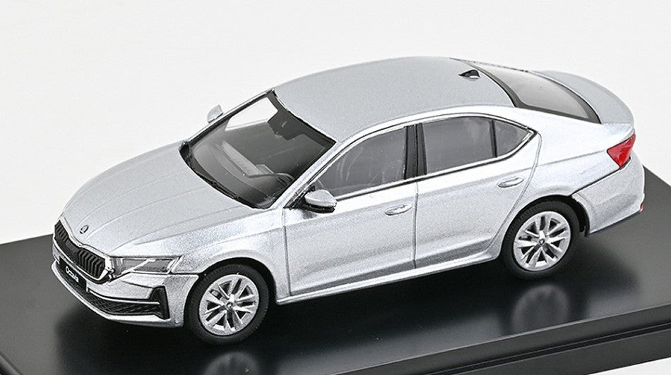 SKODA OCTAVIA IV FL 2024 SILVER 1:43 - Abrex - AB048AB