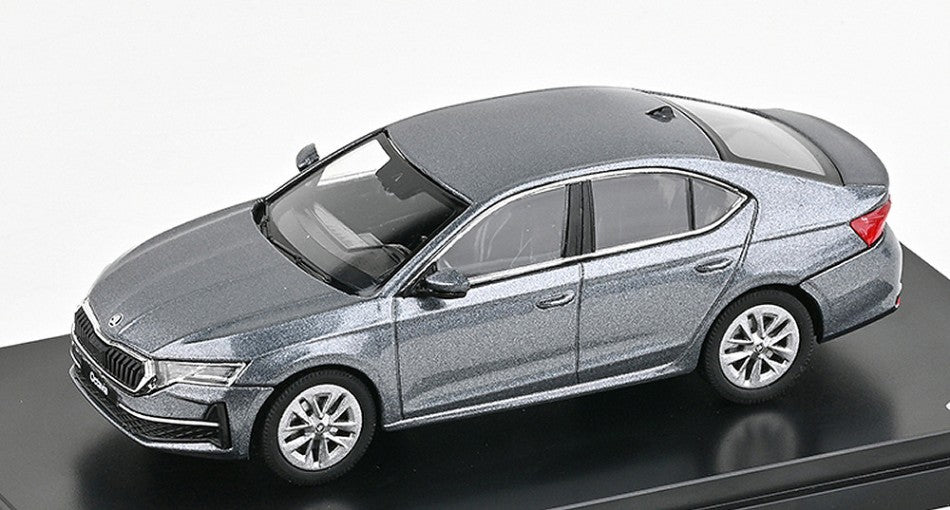 SKODA OCTAVIA IV FL 2024 SILVERGUN 1:43 - Abrex - AB048CV