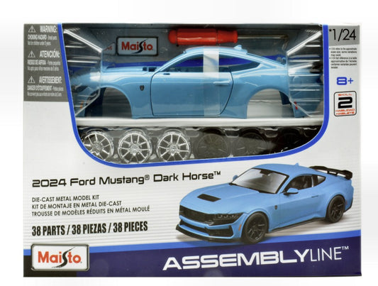 FORD MUSTANG DARKHORSE KIT 1:24 - Maisto - MI39544