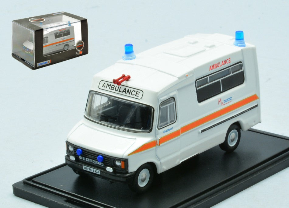 BEDFORD CF HANION AMBULANCE MERSEYSIDE 1:76 - Oxford - OXF76HAN001