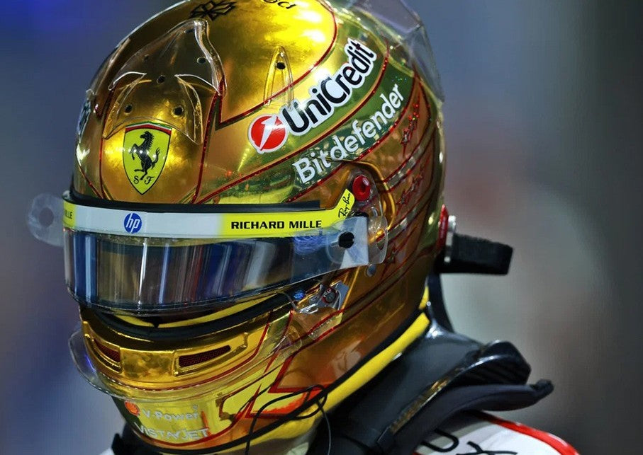 Lewis Hamilton Singapore GP Helmet 2026 1:5 - Looksmart - LSHEL041