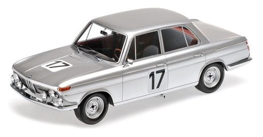 BMW 2000 TI ICKX HAHNE WINNER 24H SPA 1966 - 1/18 - Minichamps