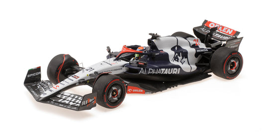 SCUDERIA ALPHATAURI AT04 NYCK DE VRIES LAST RACE BRITISH GP 2023 - 1/18 - Minichamps