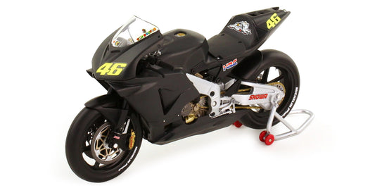 HONDA RC211V VALENTINO ROSSI TEST BIKE 2002 - 1/12 - Minichamps