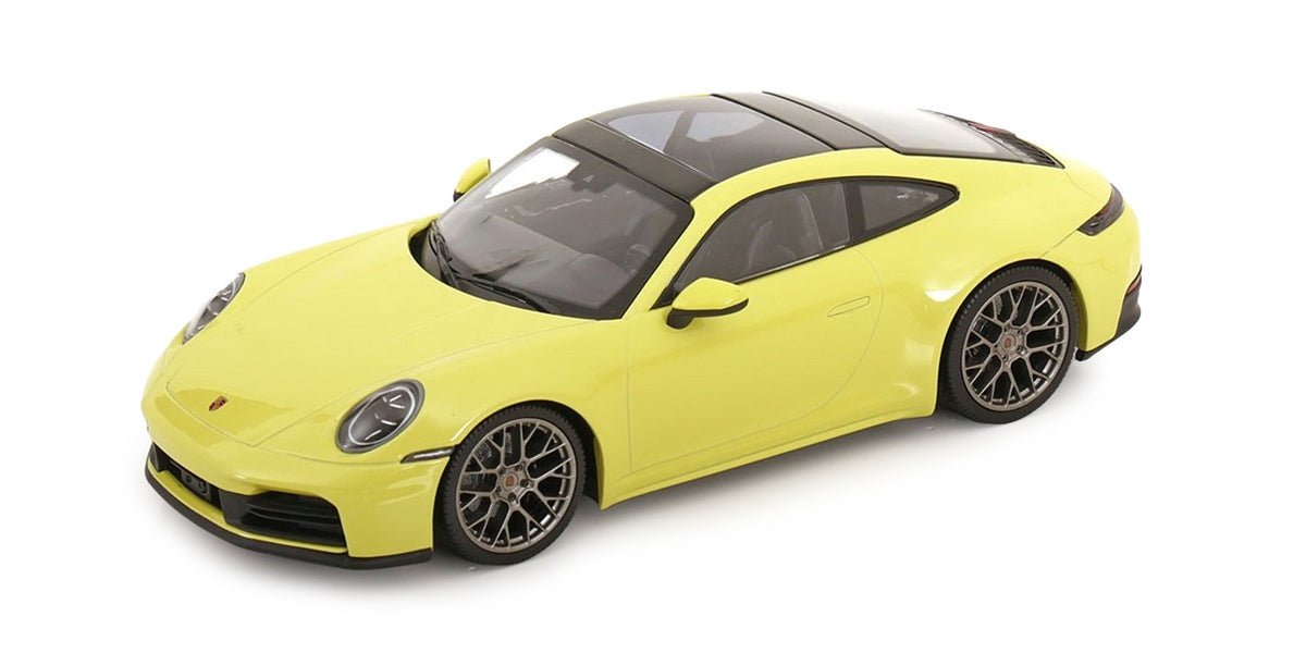 PORSCHE 911 (992.2) CARRERA COUPE YELLOW METALLIC 2024 - 1/18 - Minichamps
