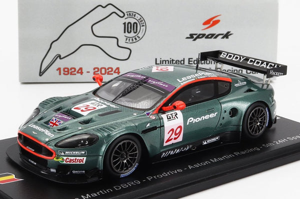 أستون مارتن - DBR9 n°29 (2005) 1:43 - 24h SPA GP - P. Kox - P. Lamy - M. Goossens - D.Turner - Green - Spark