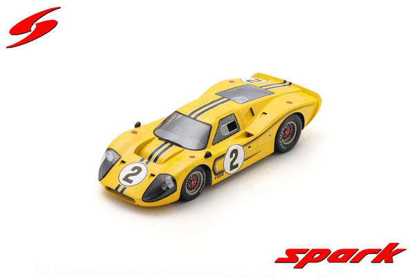 Ford GT40 Mk IV n°2 (1967) 1:18 - 4th 24H Le Mans - B. McLaren - M. Donohue - Spark