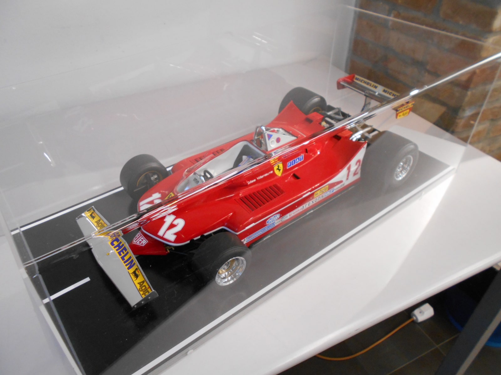 GILLES villeneuve collection – Triple Crown ModelStore