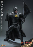 Batman (Modern Batsuit) 1/6 - The Flash - Hot Toys