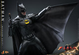 Batman (Modern Batsuit) 1/6 - The Flash - Hot Toys