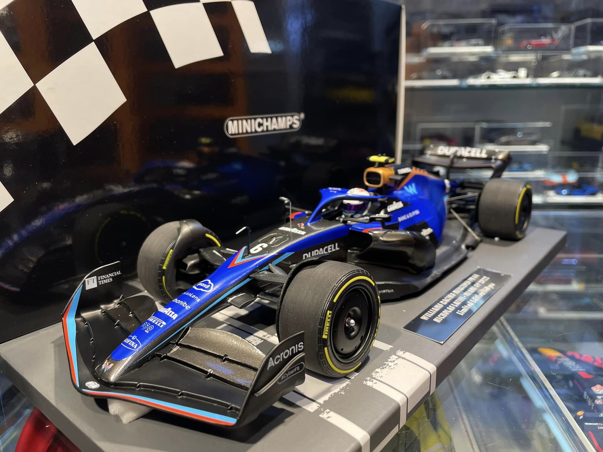 Williams - F1 Team Racing FW44 n.6 (2022) 1:18 - N. Latifi - Miami GP -  Minichamps