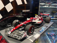 Alfa Romeo F1 C42 n.24  (2022) 1:18 - Bahrain GP  - Guanyu Zhou - Minichamps