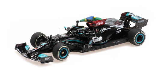 MERCEDES W12 LEWIS HAMILTON 1ST BRAZILIAN GP 2021 CON BANDIERA - 1/43 - Minichamps