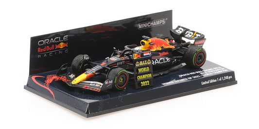 RED BULL RB18 M. VERSTAPPEN WINNER JAPANESE GP 2022 WITH PITBOARD WORLD CHAMPION 2022 - 1/43 - Minichamps