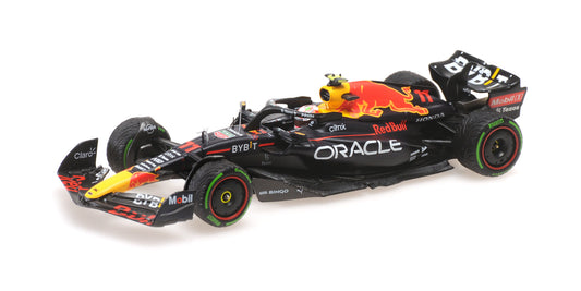 RED BULL RACING RB18 SERGIO PEREZ 2ND JAPANESE GP 2022 - 1/43 - Minichamps
