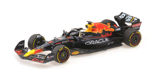 RED BULL RB18 MAX VERSTAPPEN WINNER CANADIAN GP WORLD CHAMPION 2022 - 1/43 - Minichamps