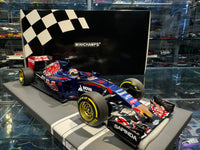 Toro Rosso - STR10 n°33 (2015) 1:18 - Max Verstappen - Minichamps