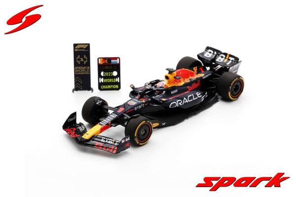 Red Bull RB19 (2023) 1:18 - بطل العالم 2023 قطر جي بي - ماكس فيرستابين - سبارك