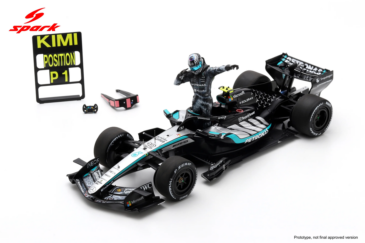 MERCEDES-AMG W17 N°12 Winn.GP Japan 2026 Kimi Antonelli w/figurine 1:18 - Spark - 18S1276