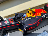 Red Bull - F1 Racing RB16B n°33 (2016) 1:18 - Winner Spanish GP - Max Verstappen - Minichamps