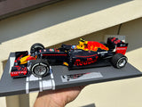 Red Bull - F1 Racing RB16B n°33 (2016) 1:18 - Winner Spanish GP - Max Verstappen - Minichamps