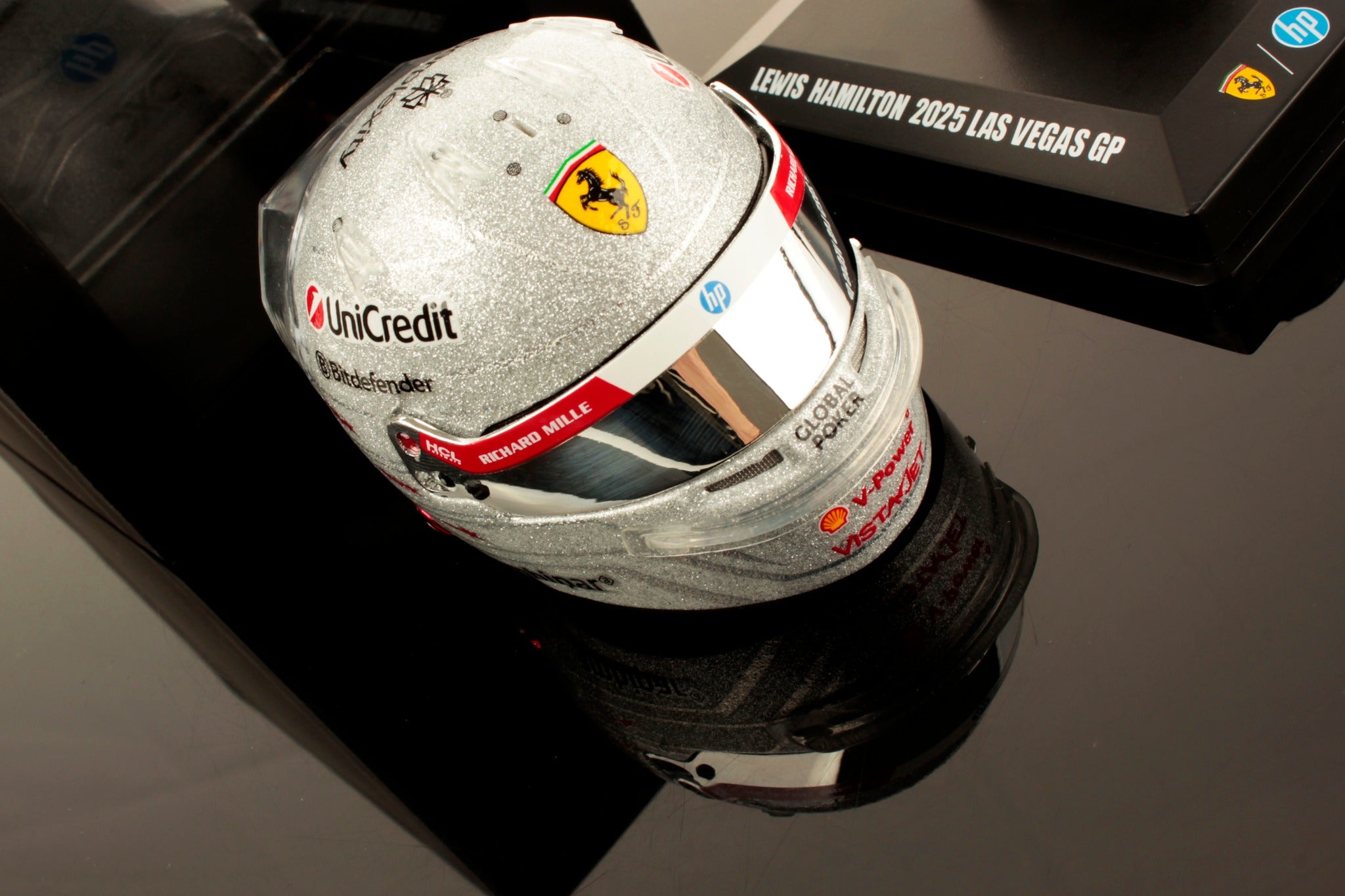 Cadre Photo Lewis Hamilton 2025 – Impression Numérique Avec Signature Reproduite, édition Limitée Pour Fans De F1