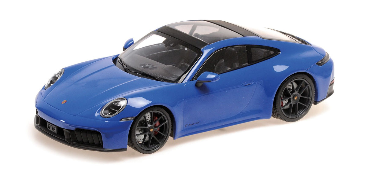 PORSCHE 911 (992.2) CARRERA 4 GTS COUPE BLUE 2024 - 1/18 - Minichamps