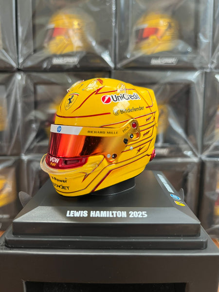 Lewis Hamilton 2025  Helmet Ferrari LSHEL008 - 1:5 - Looksmart