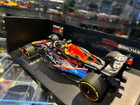 RedBull - F1 RB19 n°1 (2023) 1:18 - Winner Austin Texas GP - Max Verstappen - Minichamps