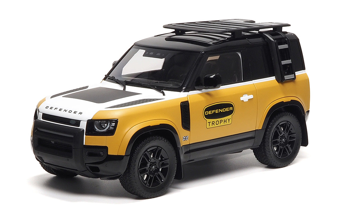 LAND ROVER DEFENDER 90 TROPHY EDITION 2023 - 1/18 - Almost Real