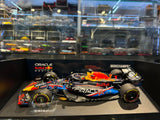 RedBull - F1 RB19 n°1 (2023) 1:18 - Winner Austin Texas GP - Max Verstappen - Minichamps