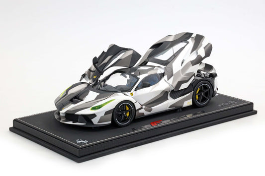 FERRARI LAFERRARI 2012 APRIBILE DIECAST - SPECIAL PACK CAMOUFLAGE VETRINA INCLUSA 1:18 - BBR Models - BBR182243DIE