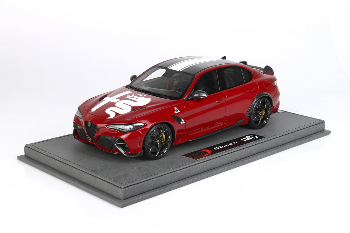 ALFA ROMEO GIULIA GTA ROSSO GTA CON LOGO ALFA ROMEO E SPOILER POSTERIORE 1:18 - BBR Models - BBRC1851AR-25