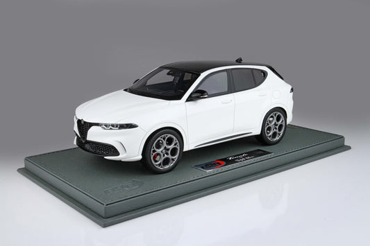 ALFA ROMEO TONALE TRIBUTO PLUG-IN HYBRID BIANCO ALFA 1:18 - BBR Models - BBRC1858C