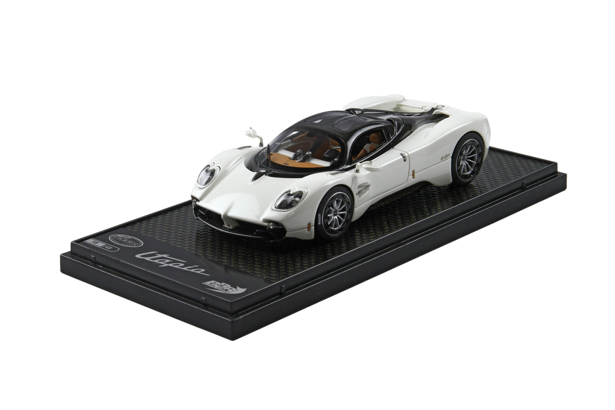 PAGANI UTOPIA PEARL WHITE 1:43 - BBR Models - BBRC274A