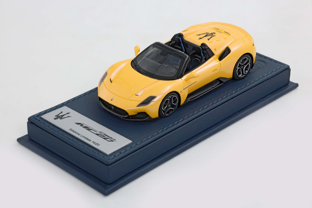 MASERATI MC20 CIELO - BASE IN VERA PELLE GIALLO GENIO - CERCHI BIRDCAGE 1:43 - BBR Models - BBRC276C1DLCZ