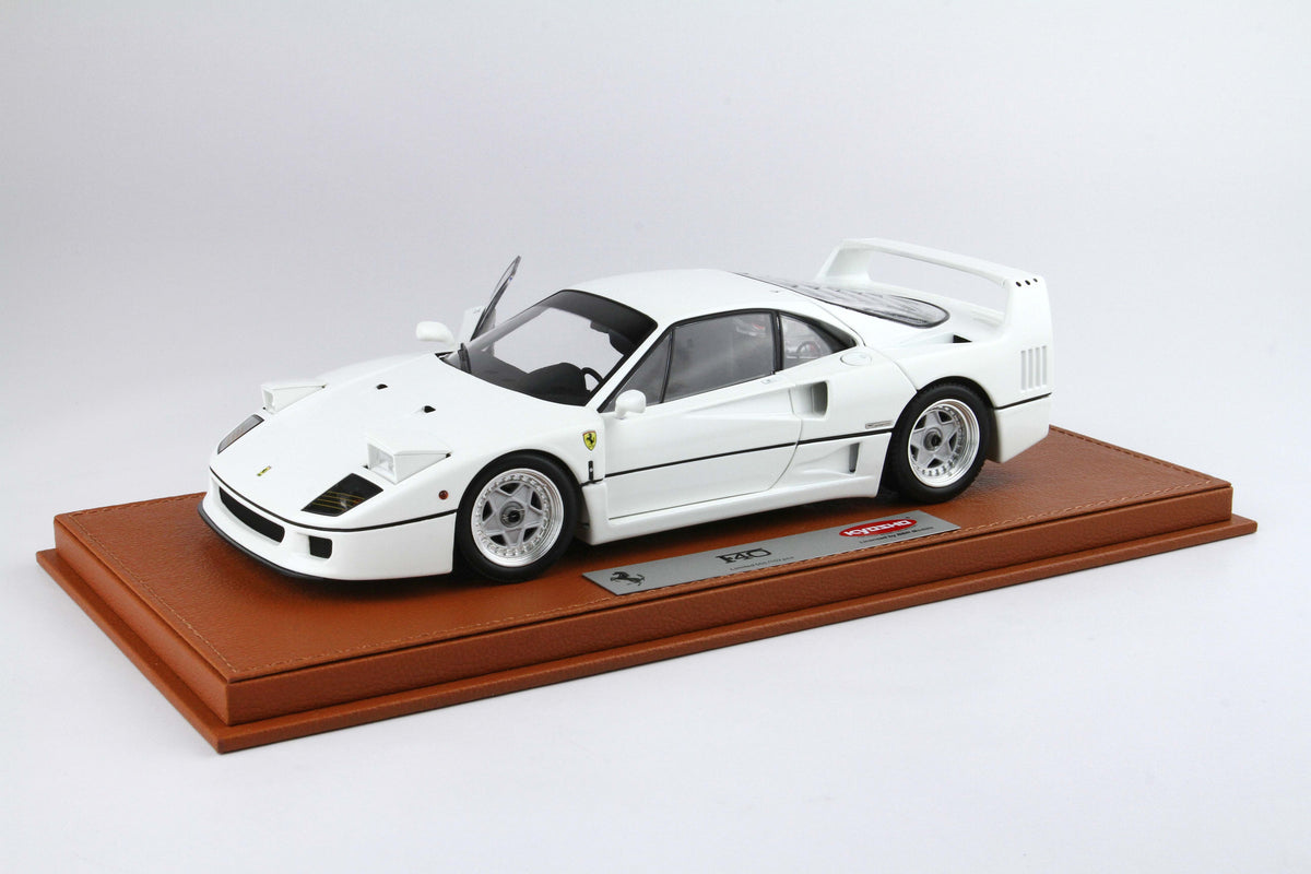 FERRARI F40 BIANCO E CERCHI ARGENTO BBR-KYOSHO 1:18 - BBR Models - BBRKS014