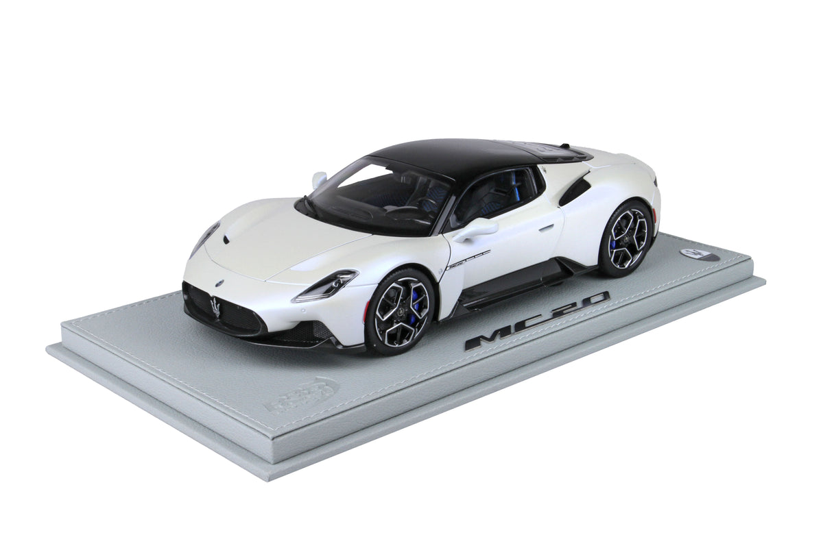 MASERATI MC20 DIE CAST APRIBILE SPECIAL COLOR BIANCO AUDACE CON VETRINA 1:18 - BBR Models - HE180051ABBR